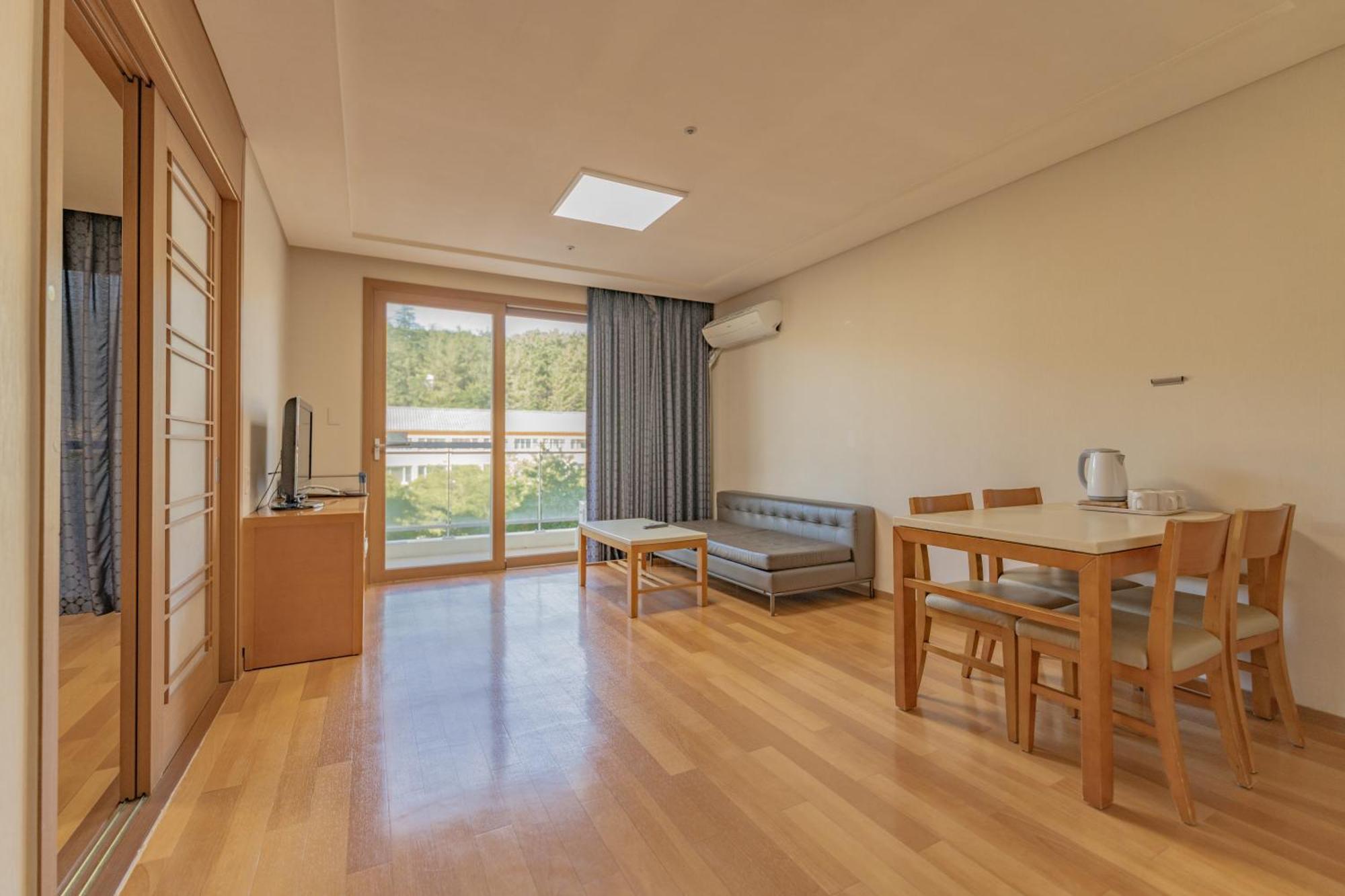 Sono Belle Gyeongju Hotel Room photo